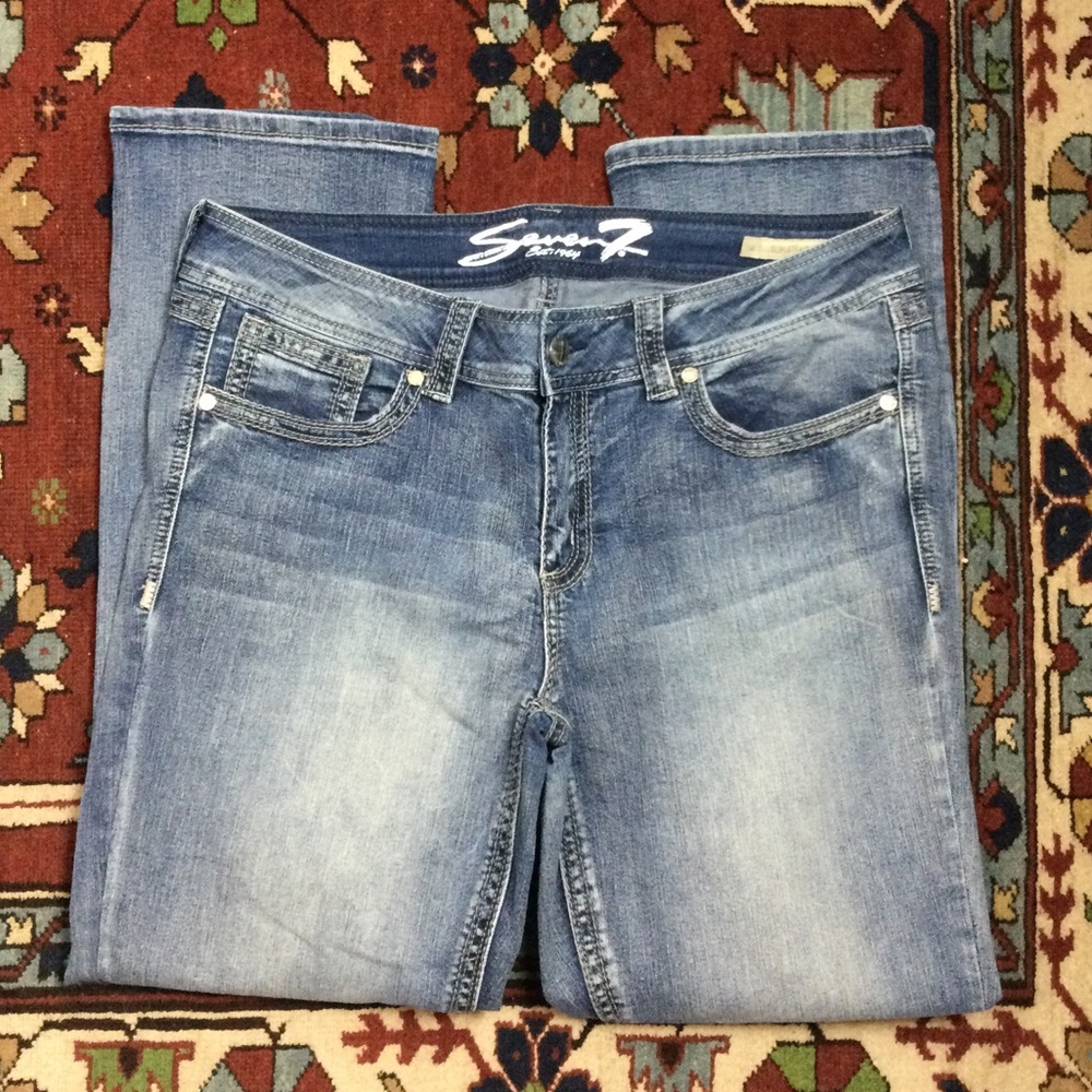 Seven7 Slim Straight Distressed Faded Wash Jeans Sz 14